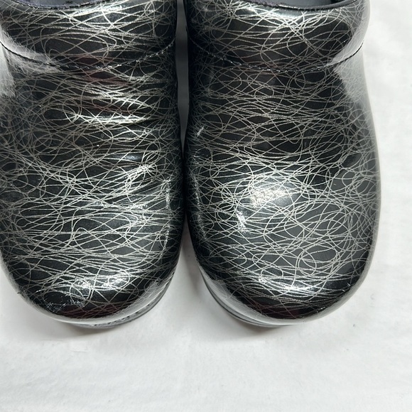 Dansko Professional Clogs, EU 37 - Picture 2 of 8